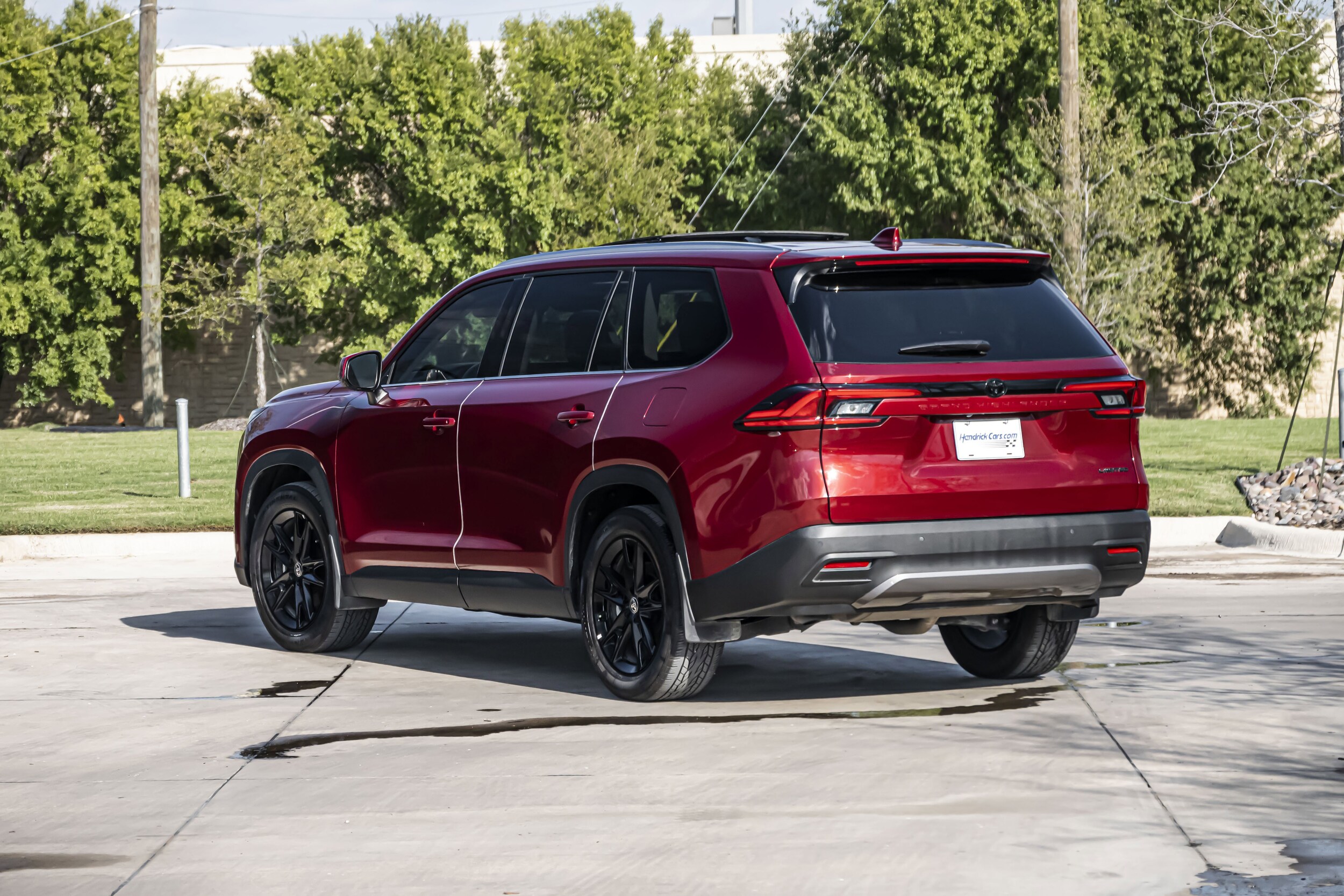 2024 Toyota Grand Highlander Limited photo 2