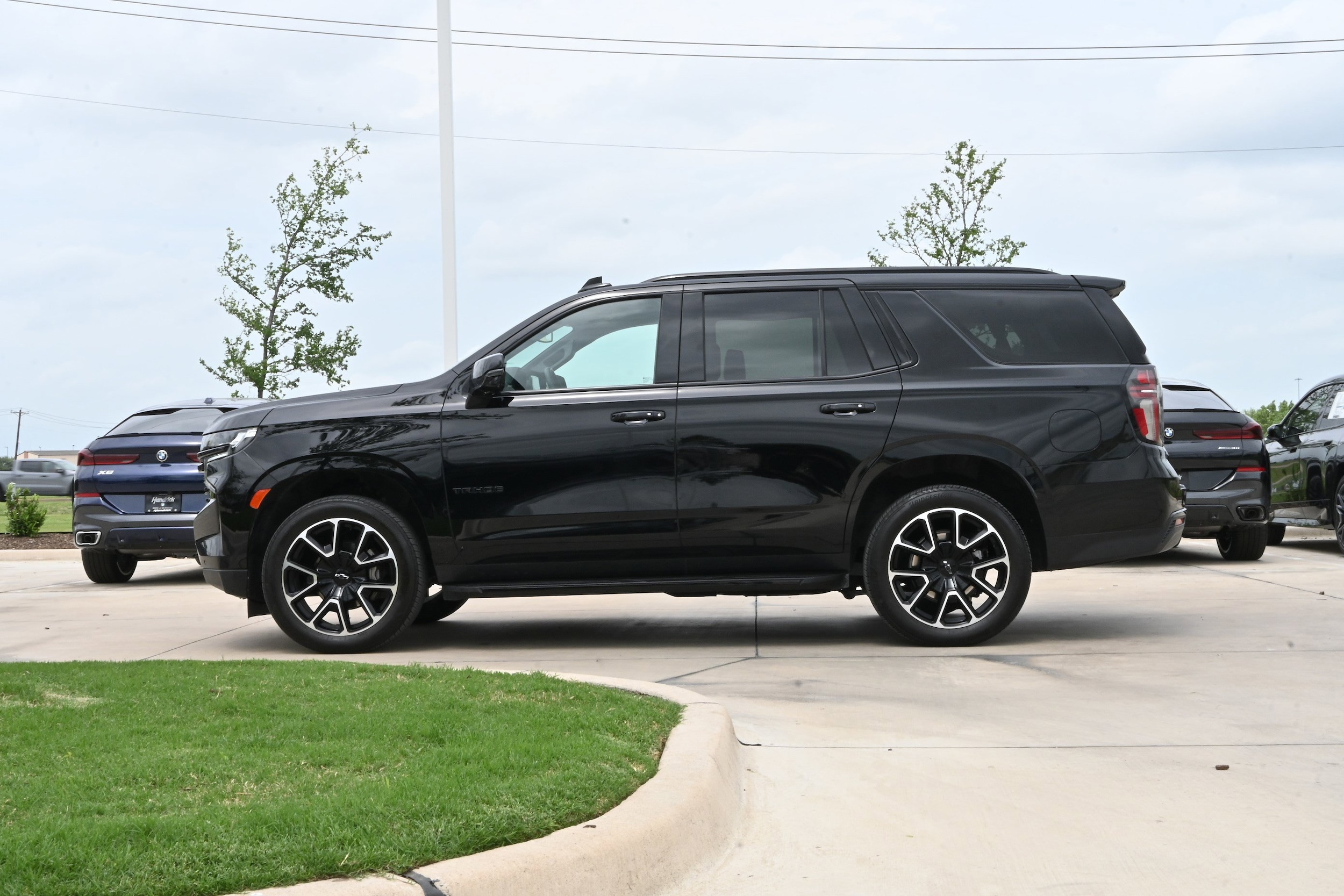 2024 Chevrolet Tahoe RST Luxury 4WD photo 4
