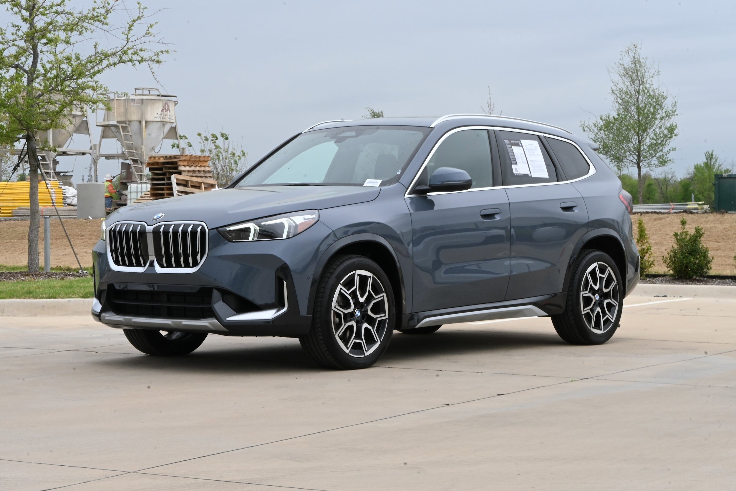 2026 BMW X1 xDrive28i photo 4