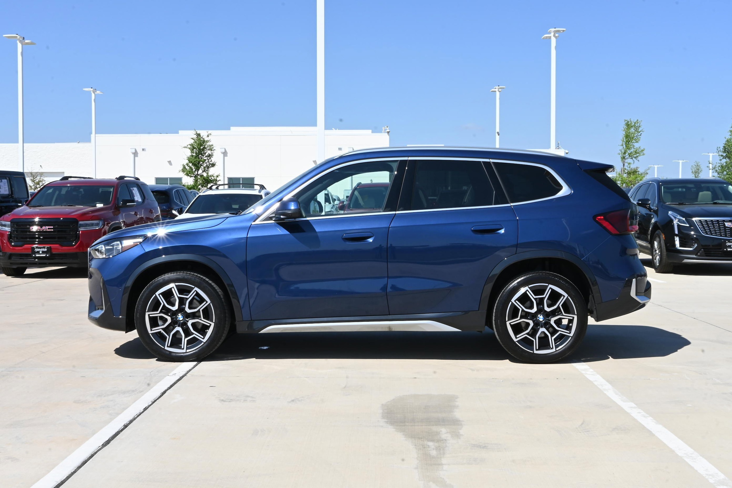 2025 BMW X1 xDrive28i photo 5