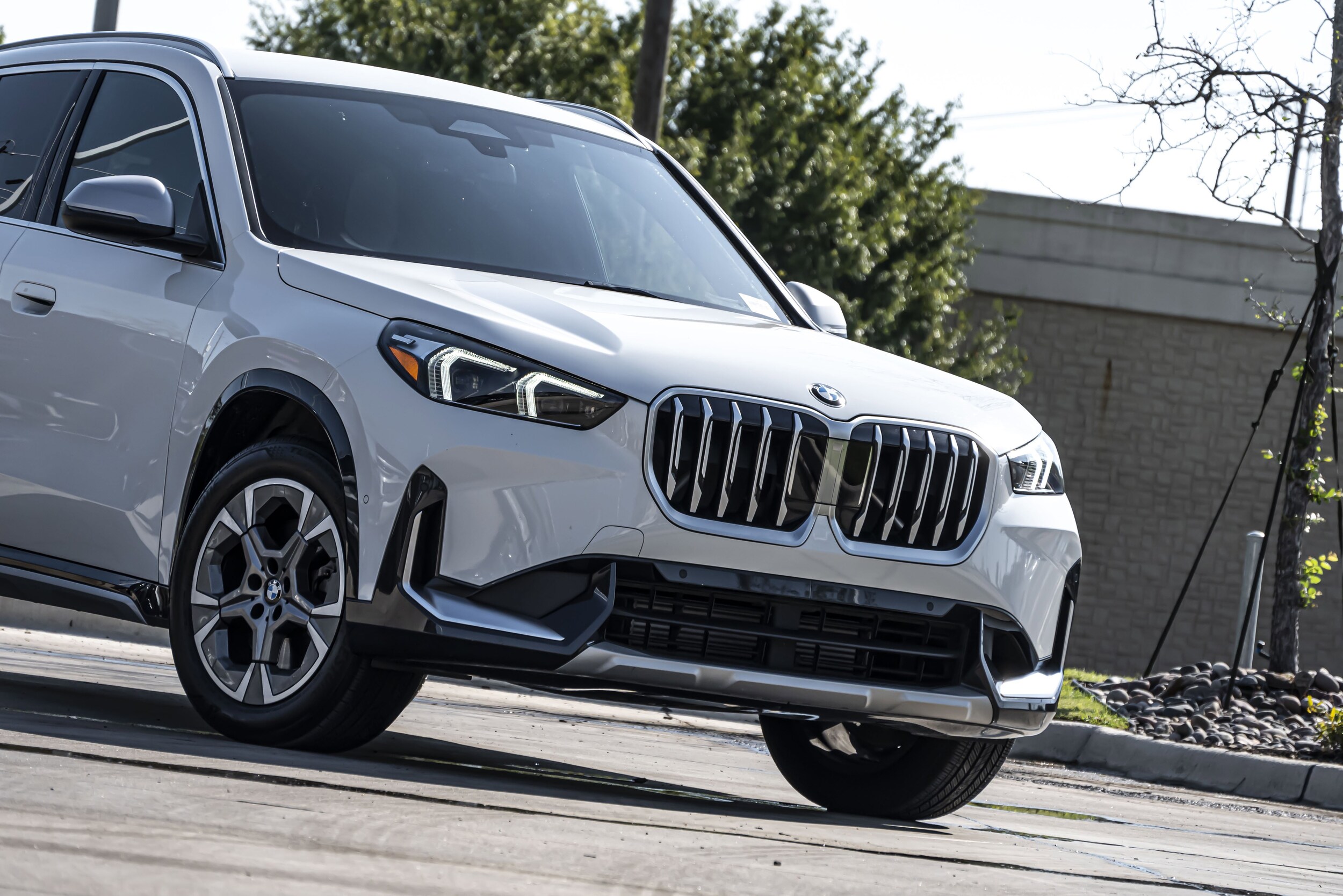 2024 Bmw X1 XDrive28i photo 2