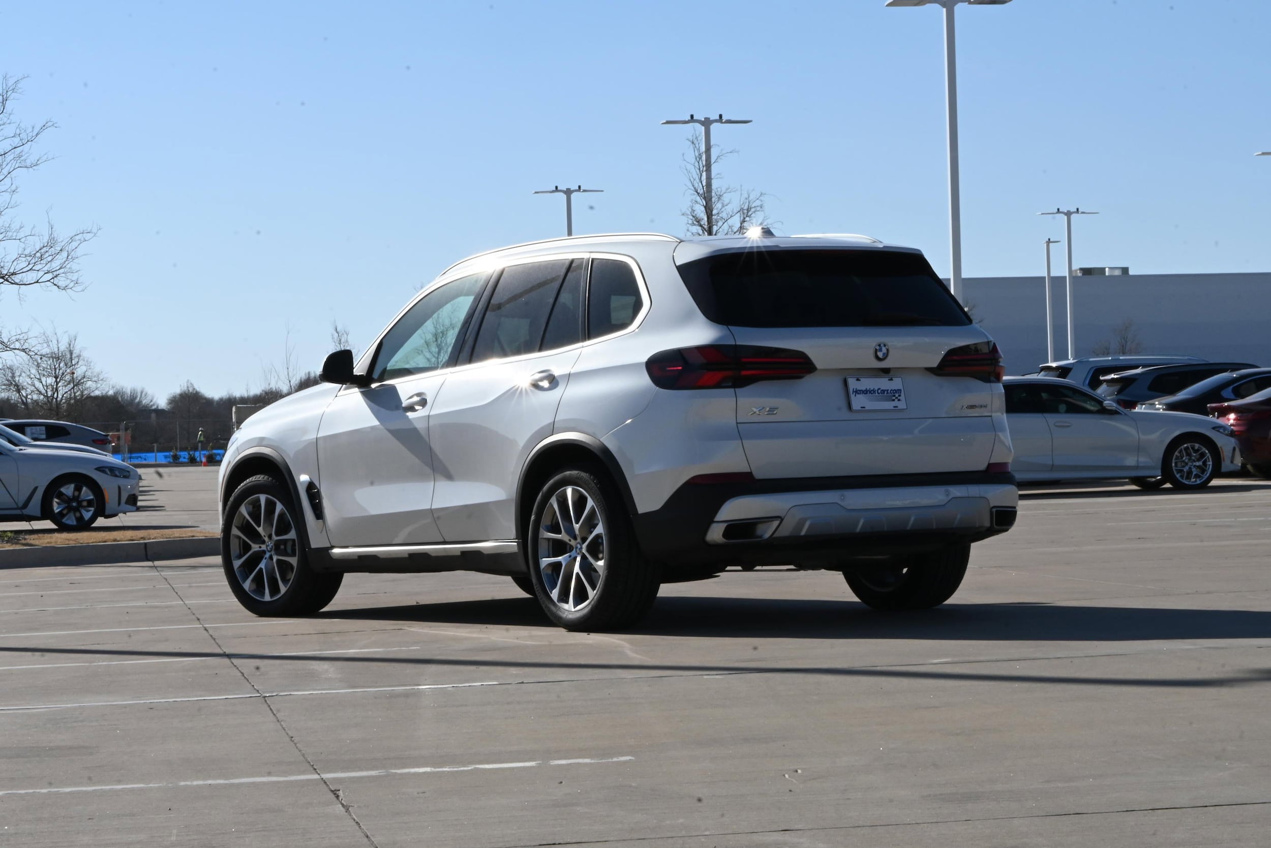 2025 BMW X5 xDrive40i photo 2