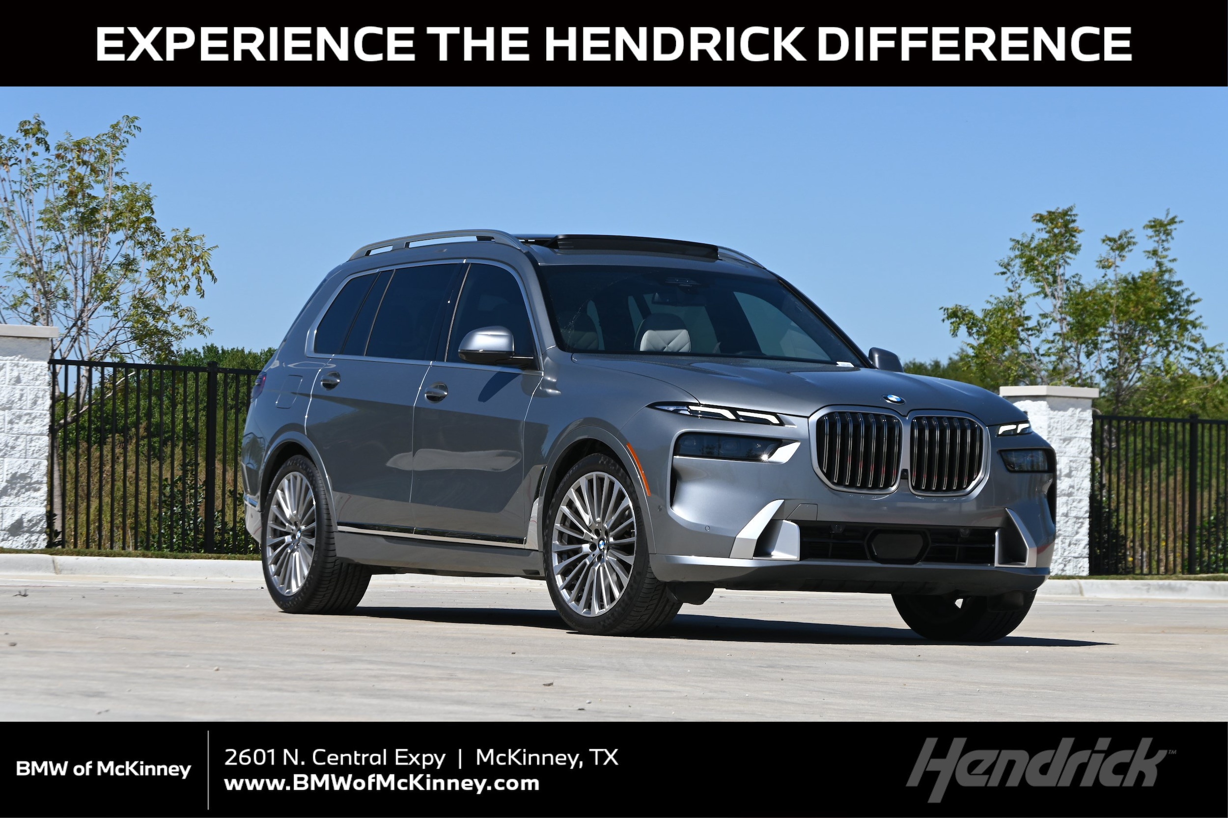 2025 BMW X7 40i