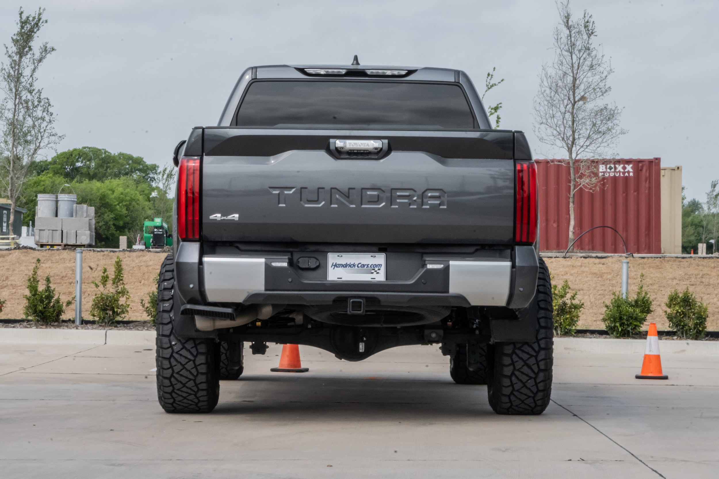 2024 Toyota Tundra 4WD Limited CrewMax photo 5