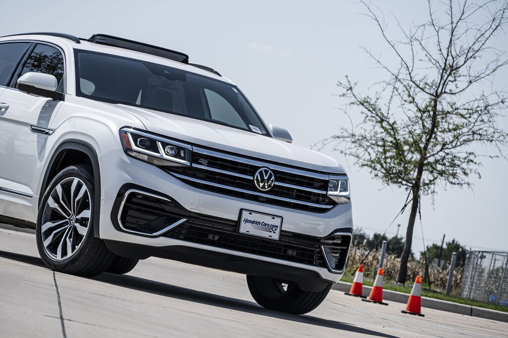 Used 2023 Volkswagen Atlas Cross Sport 3.6L V6 SEL Premium R-Line 4MOTION SUV