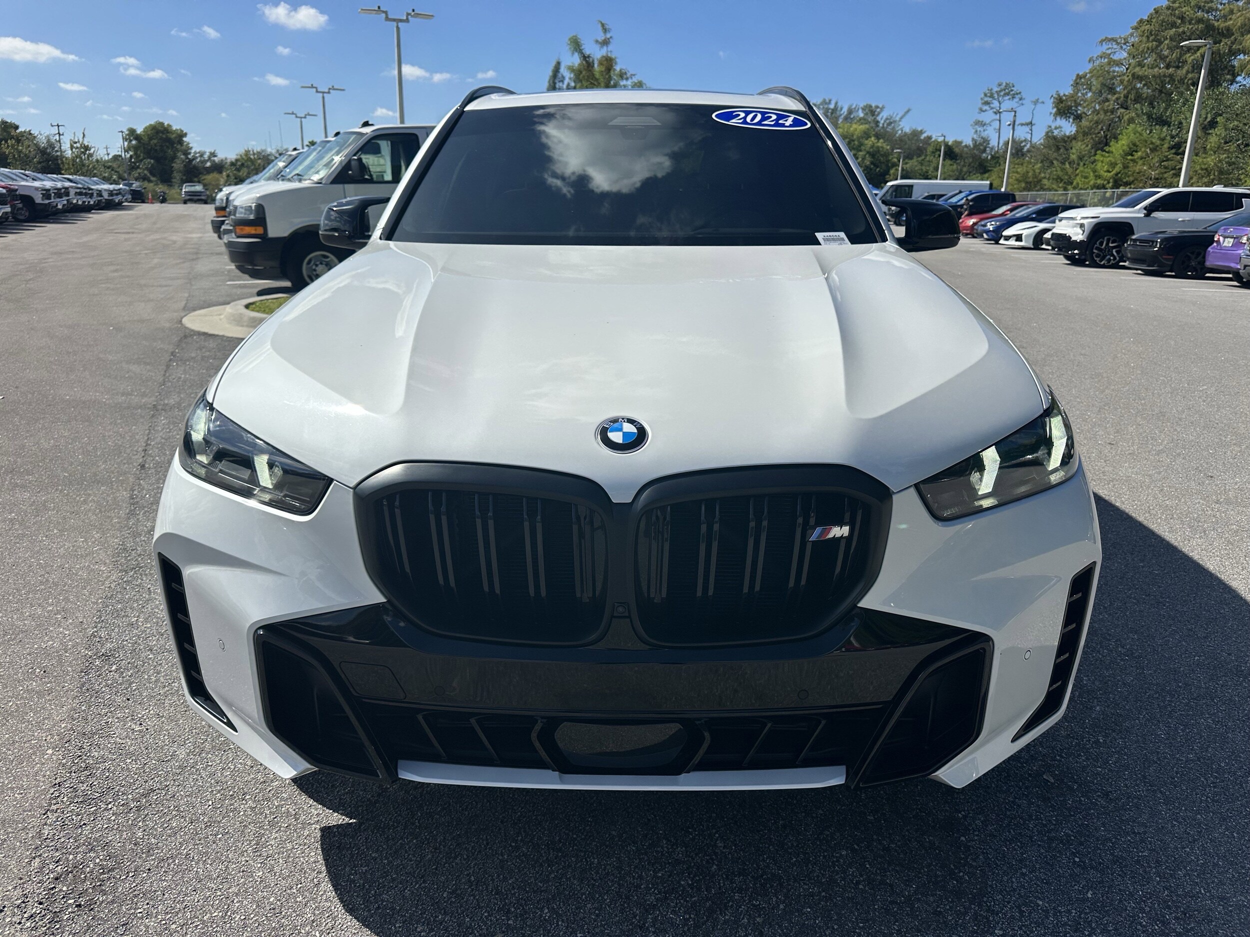 2024 Bmw X5 M60i photo 2