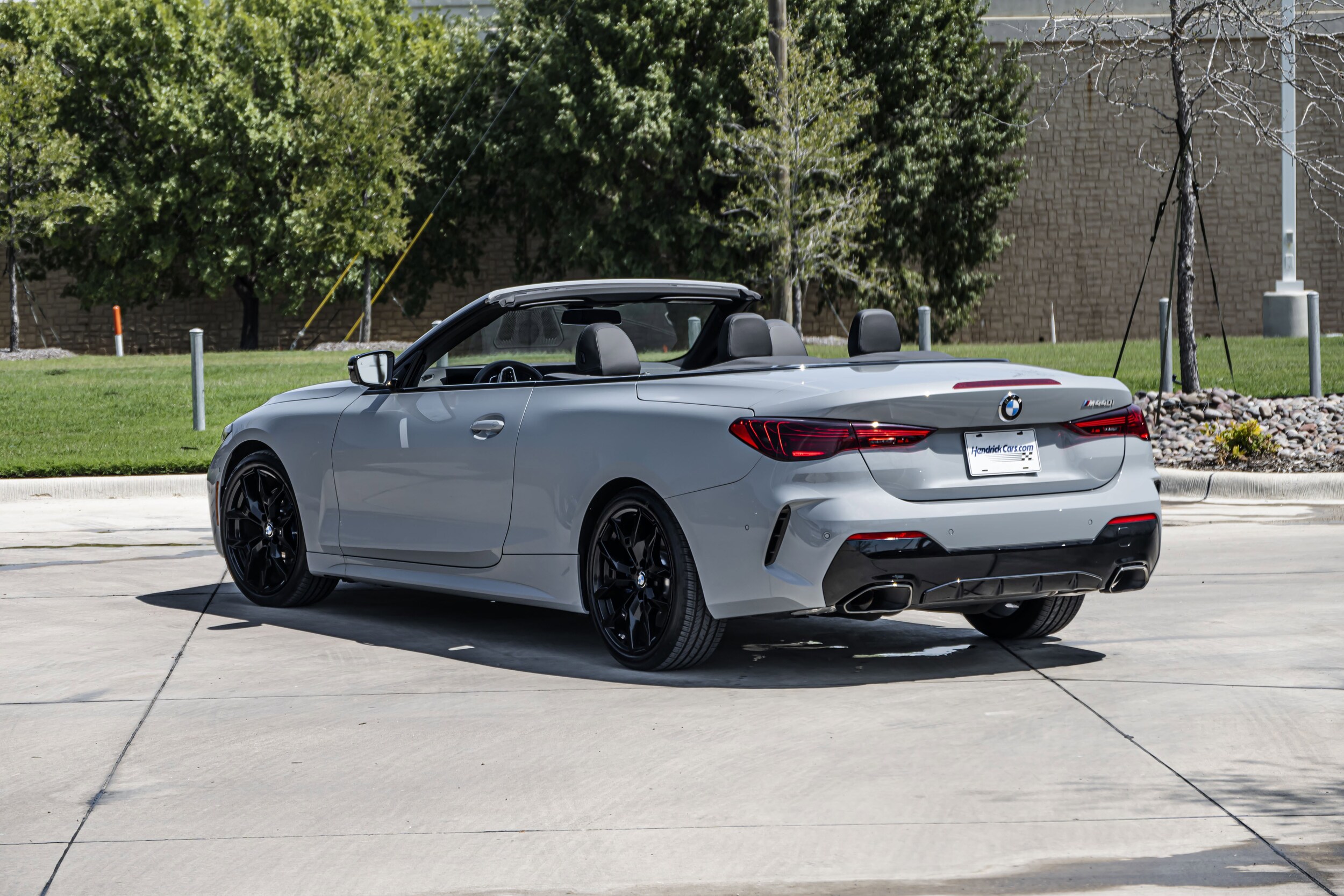 2025 Bmw M440i photo 2
