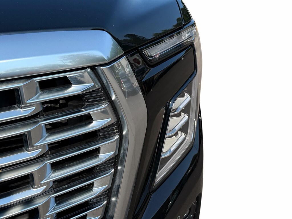 Used 2025 GMC Yukon Denali SUV