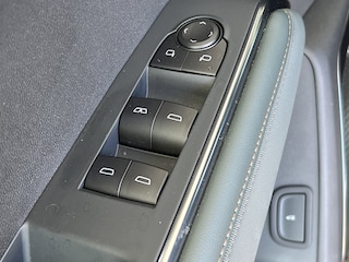 2026 GMC Acadia AWD AT4 SUV