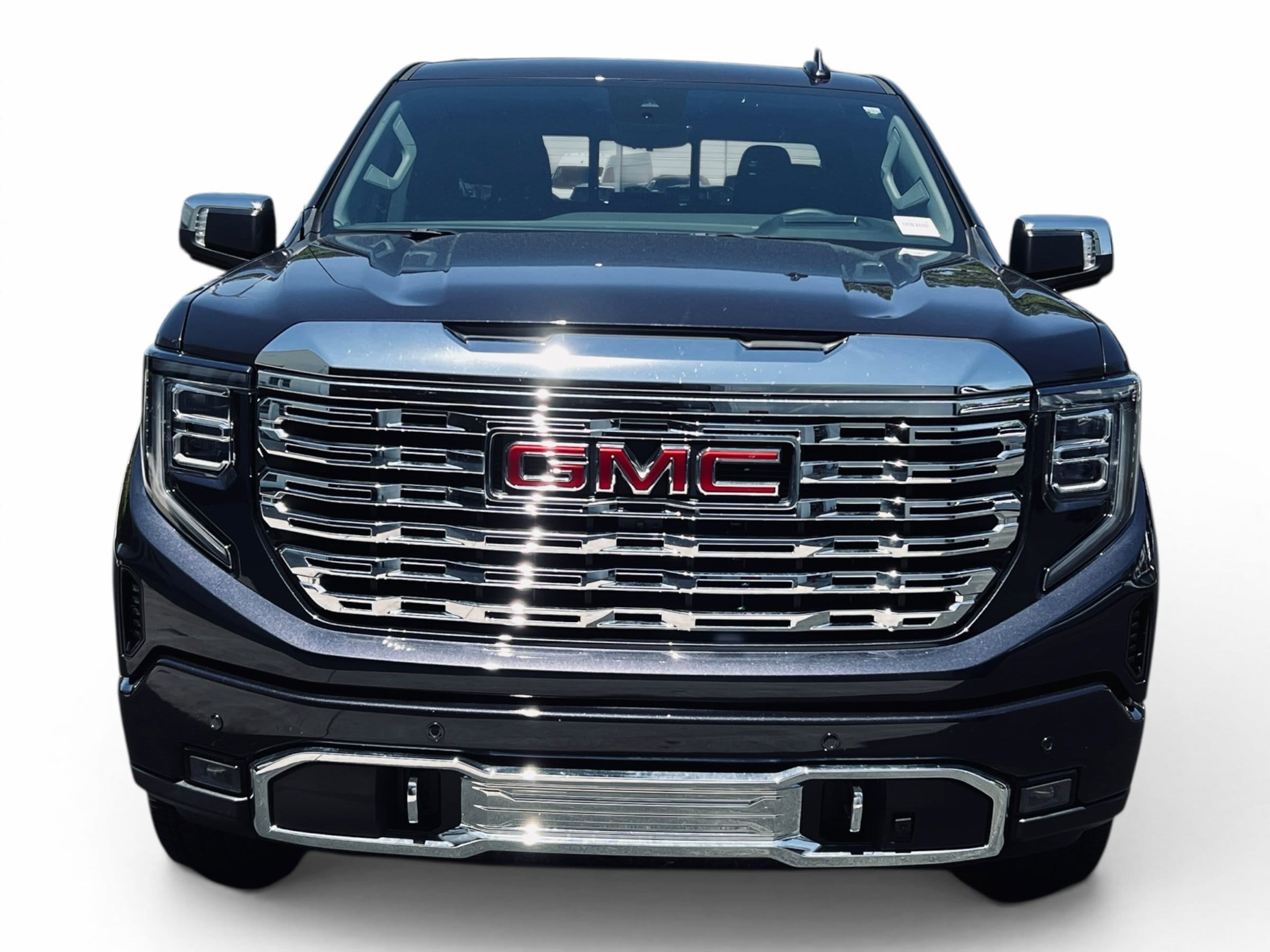 2025 GMC Sierra 1500 Denali photo 2