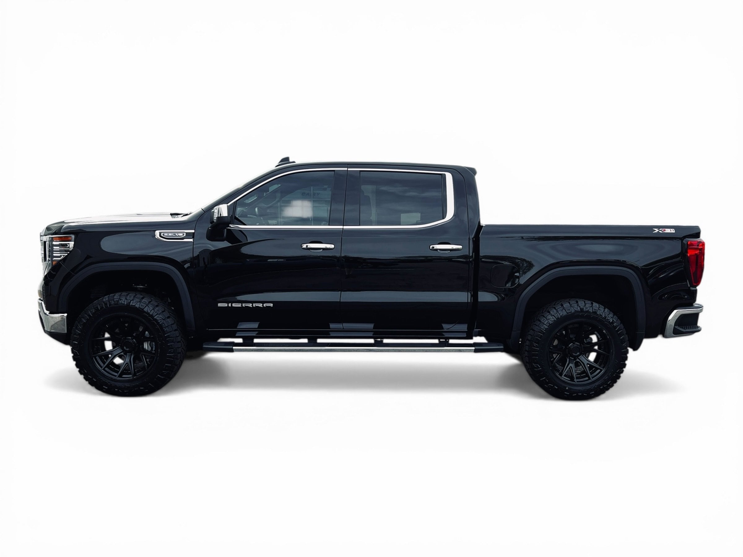 2024 GMC Sierra 1500 SLT photo 4