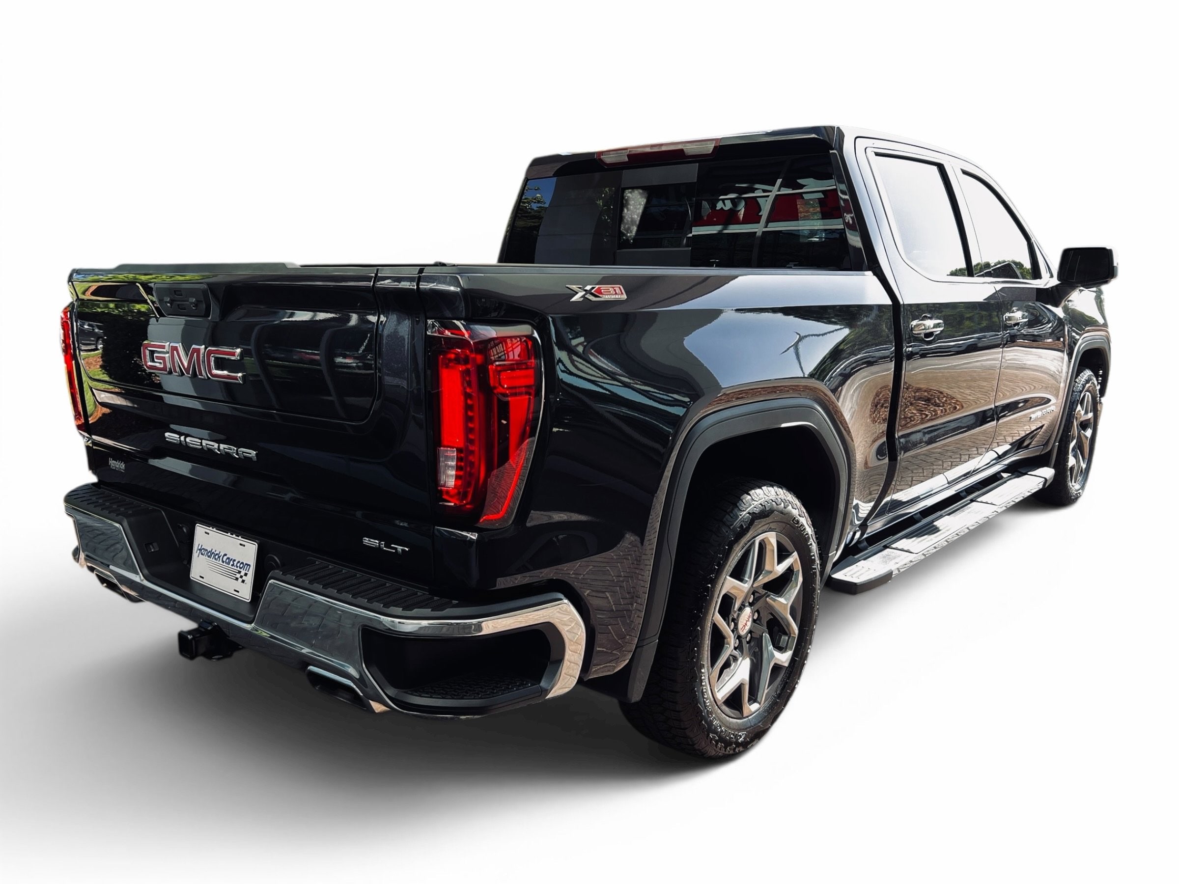 2023 GMC Sierra 1500 SLT photo 3