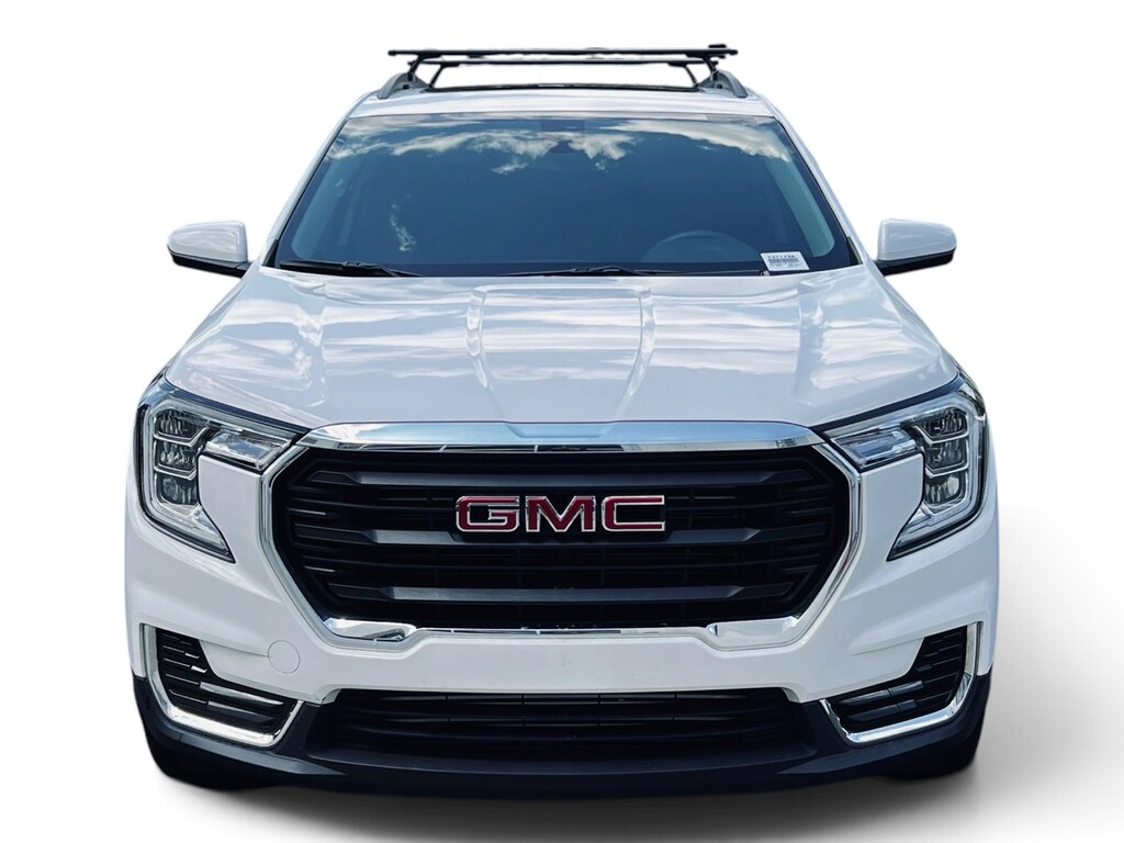 Used 2024 GMC Terrain SLE SUV