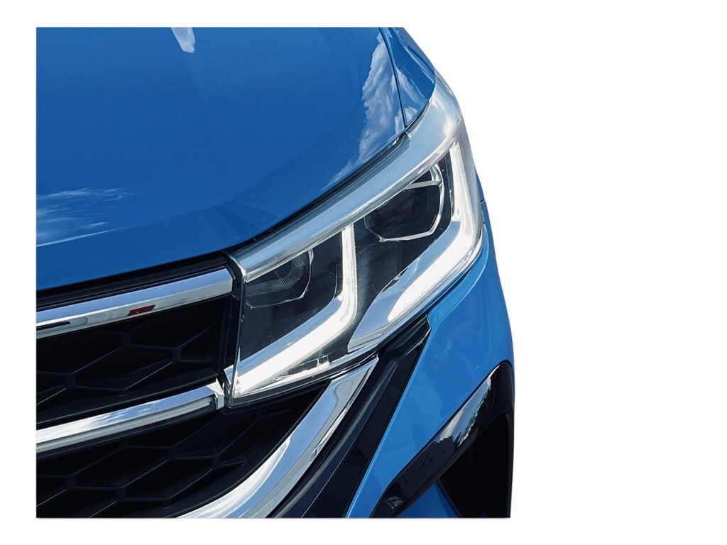 Used 2022 Volkswagen Taos SEL SUV