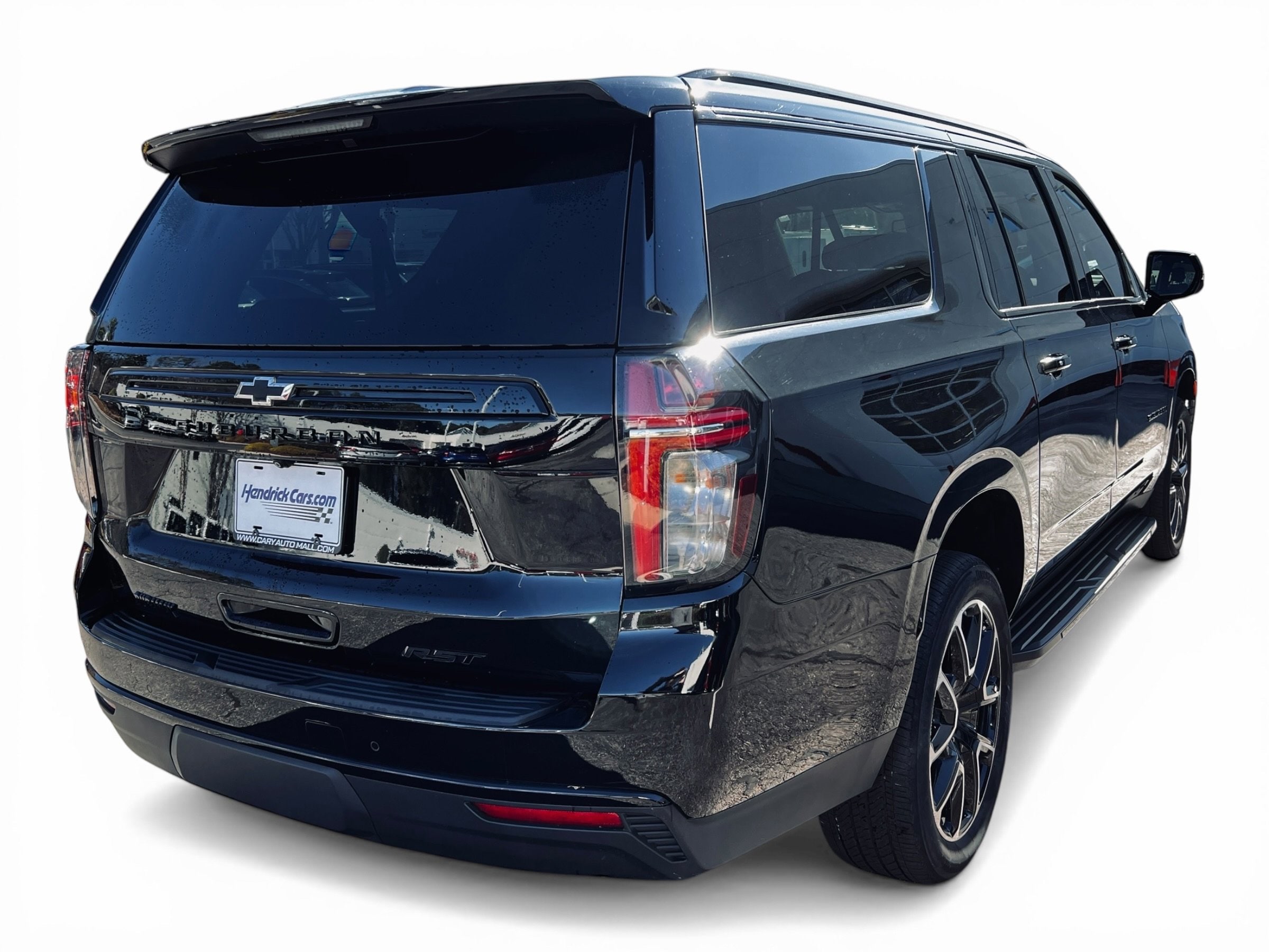 2024 Chevrolet Suburban RST photo 3