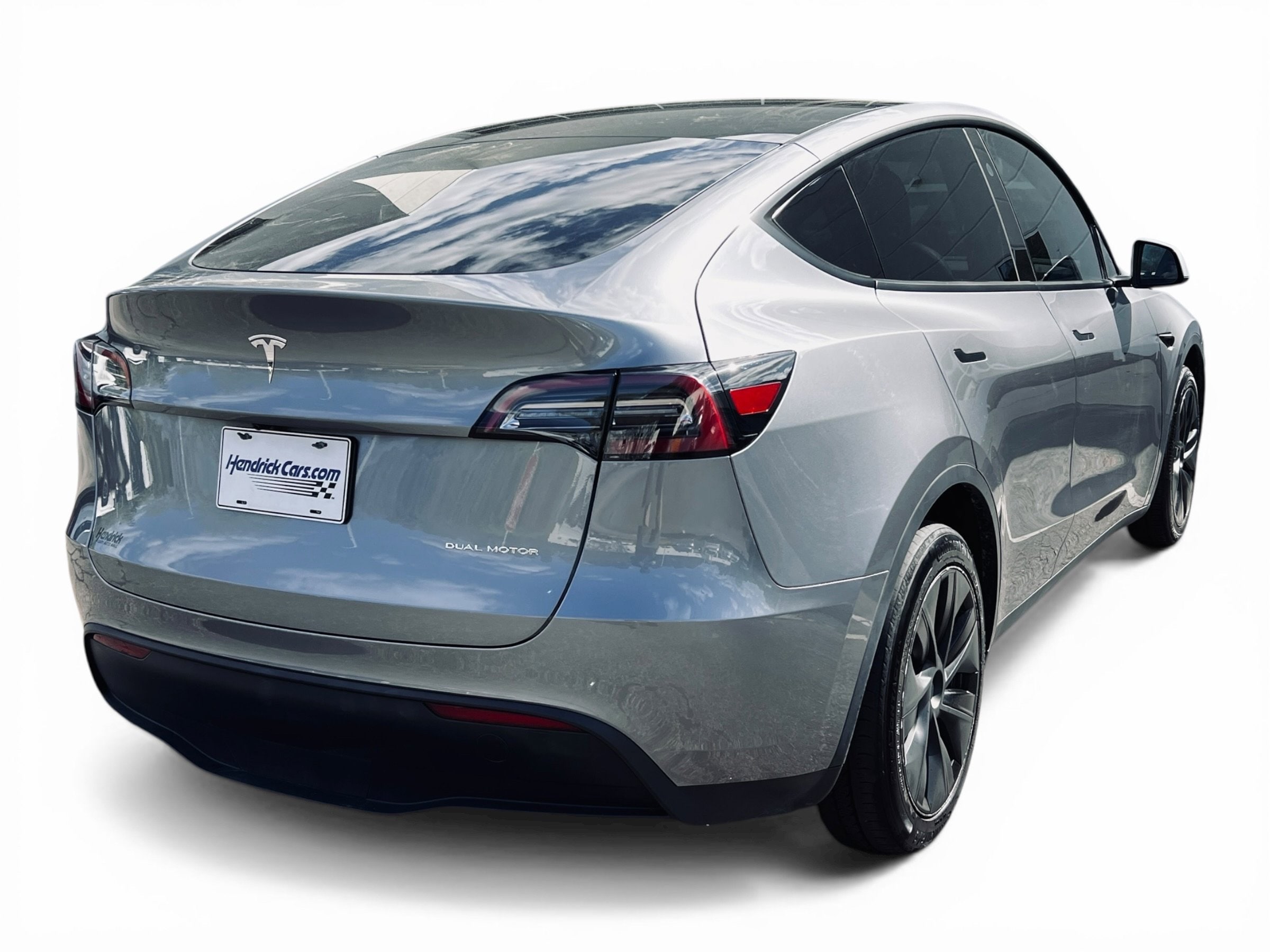 2024 Tesla Model Y Long Range photo 3