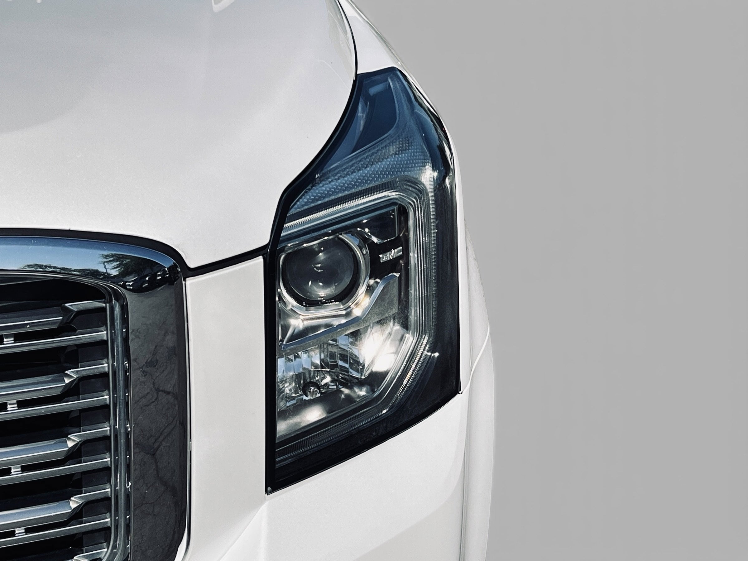 2019 GMC Yukon Denali photo 4