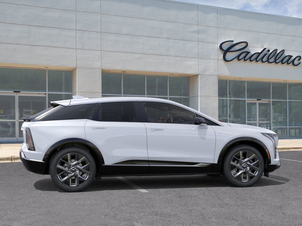 CADILLAC OPTIQ Luxury