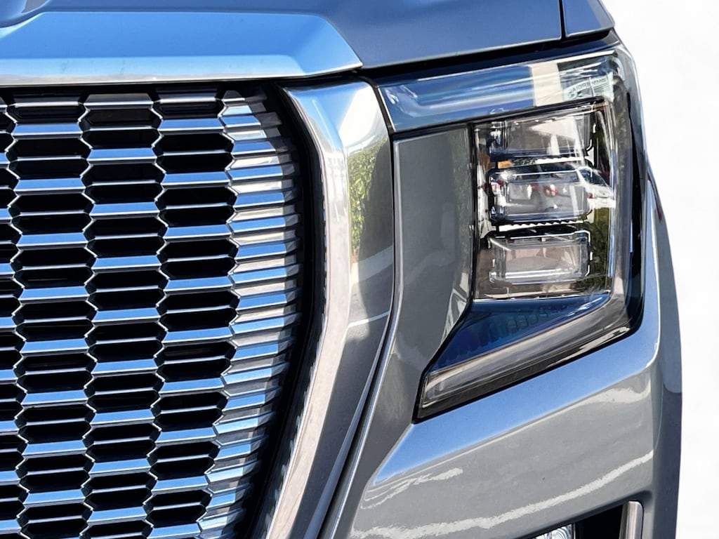 Used 2023 GMC Yukon XL Denali SUV