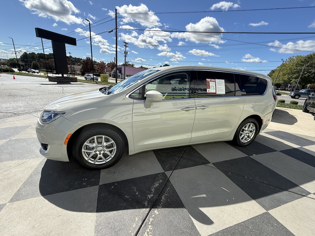 Used 2020 Chrysler Pacifica Touring Van Passenger Van