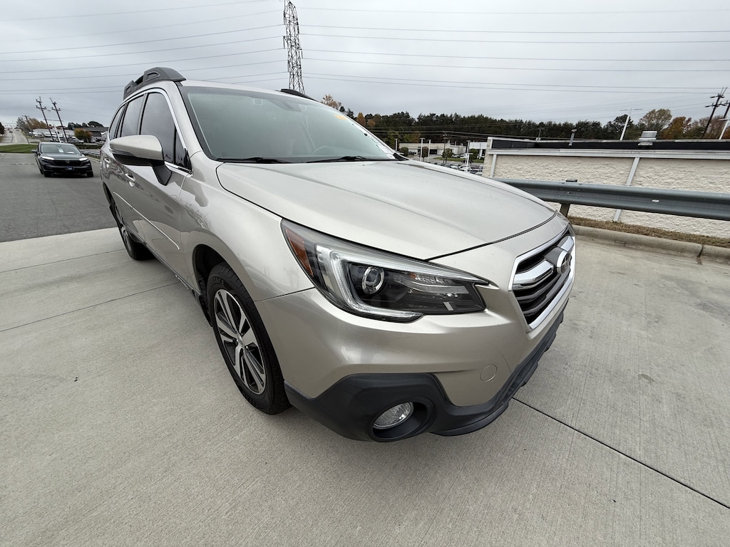 Used 2018 Subaru Outback 2.5i Limited SUV