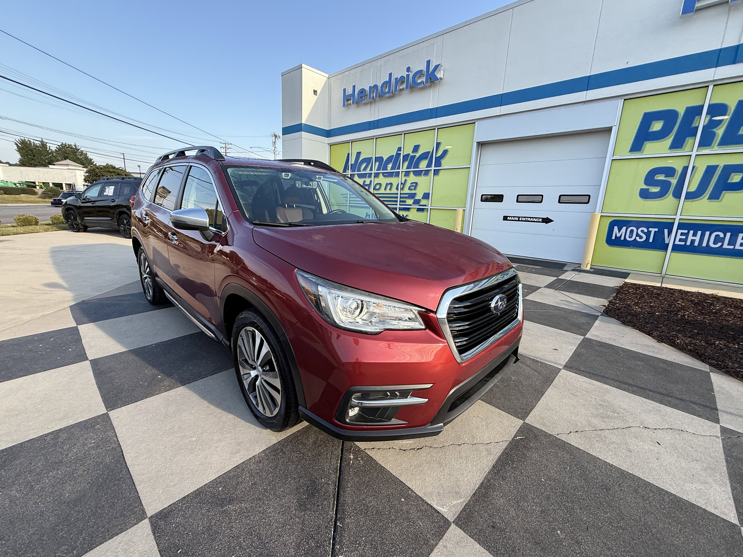 2019 Subaru Ascent Touring photo 2