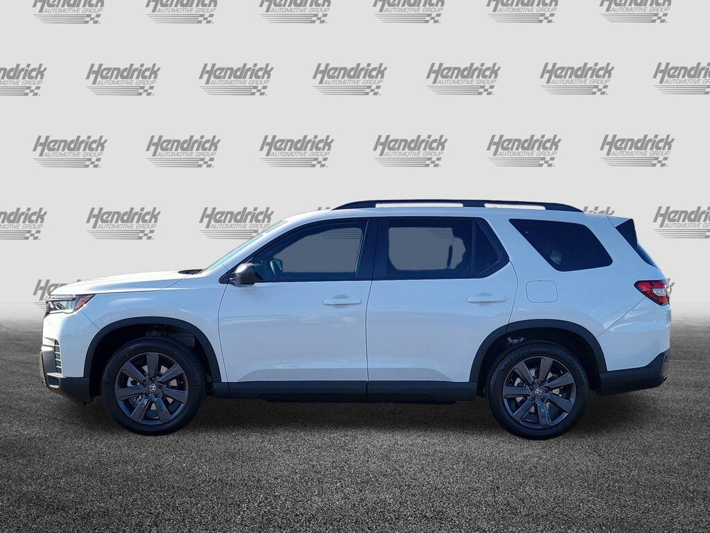New 2026 Honda Pilot Sport SUV