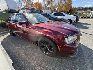 2023 Chrysler 300 Touring L Sedan