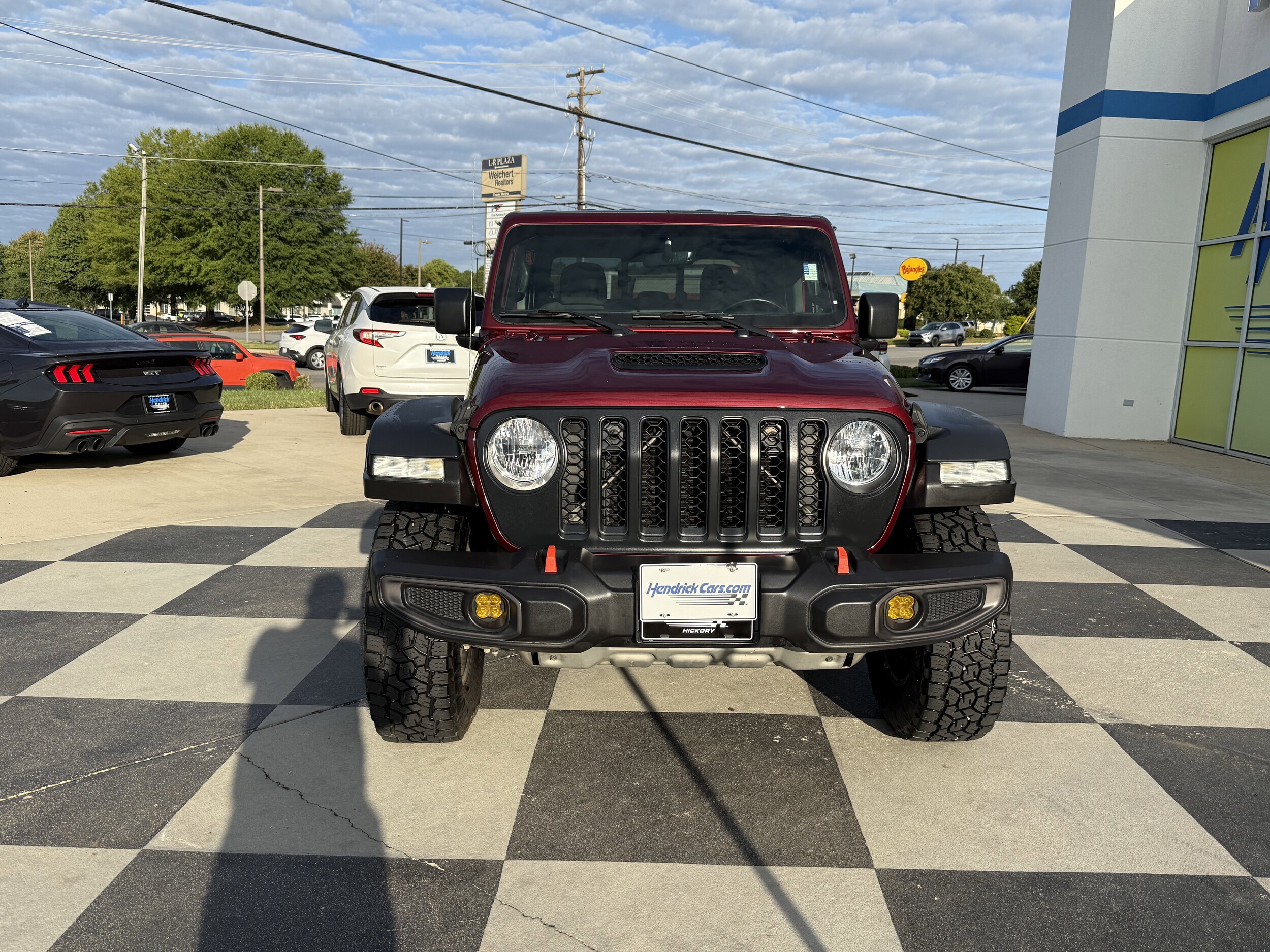 2021 Jeep Gladiator Mojave photo 2