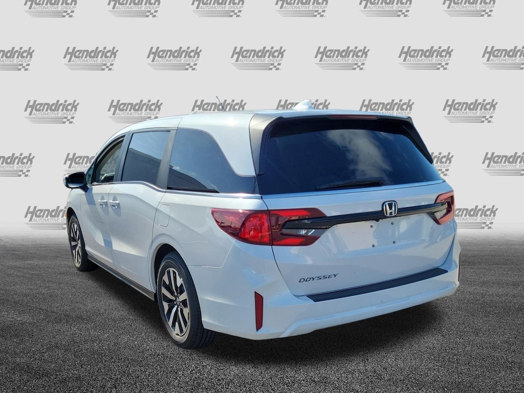 New 2026 Honda Odyssey EX-L Van Passenger
