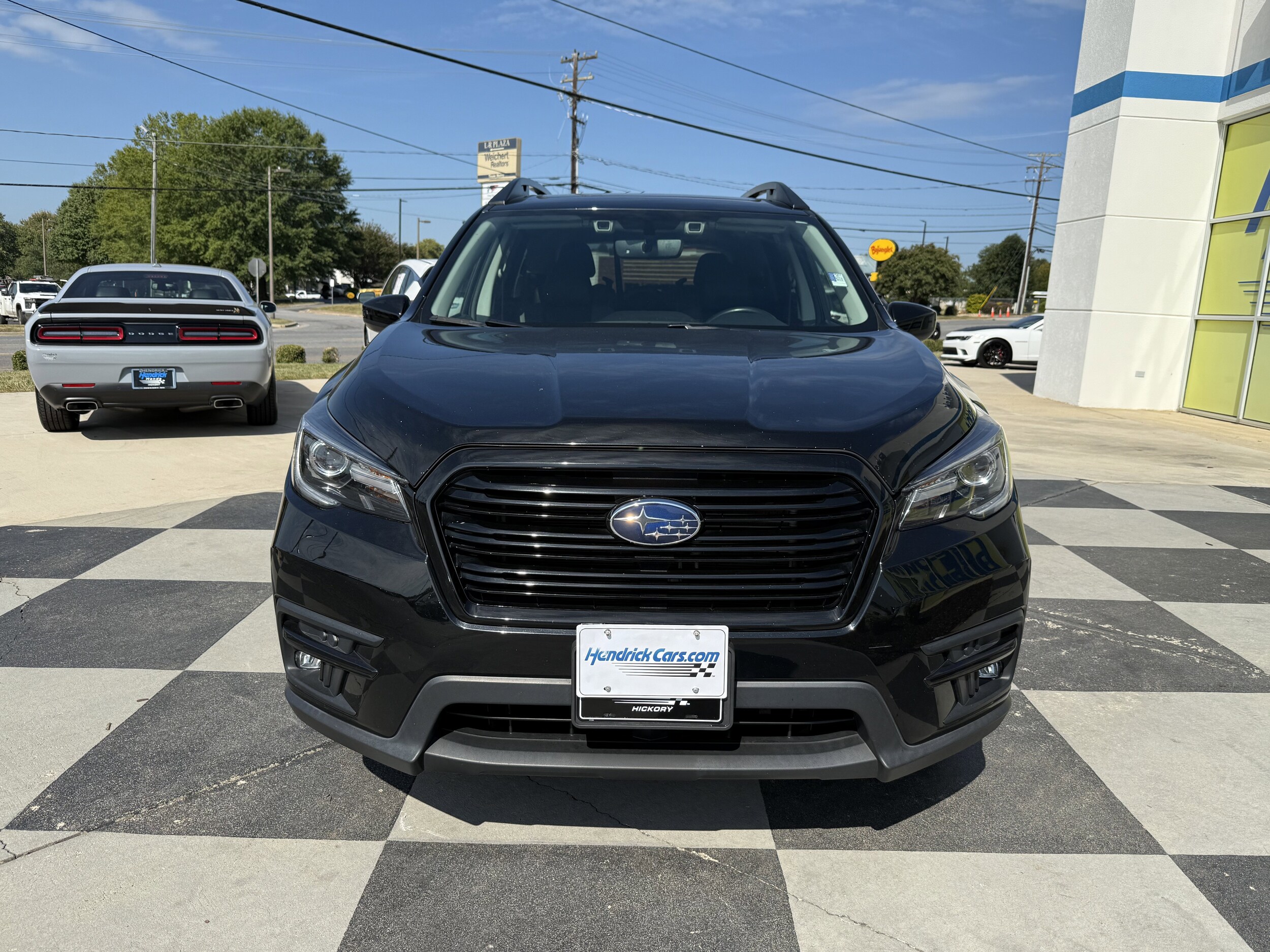 2022 Subaru Ascent Onyx Edition photo 2