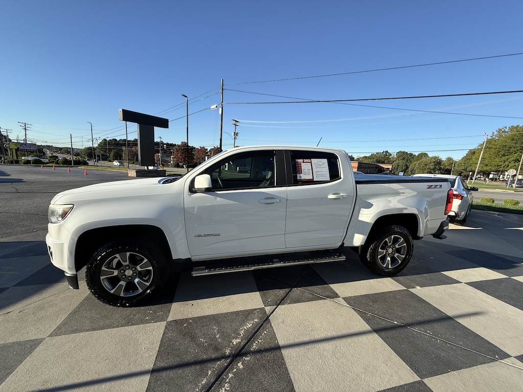 Used 2017 Chevrolet Colorado Z71 Truck Crew Cab