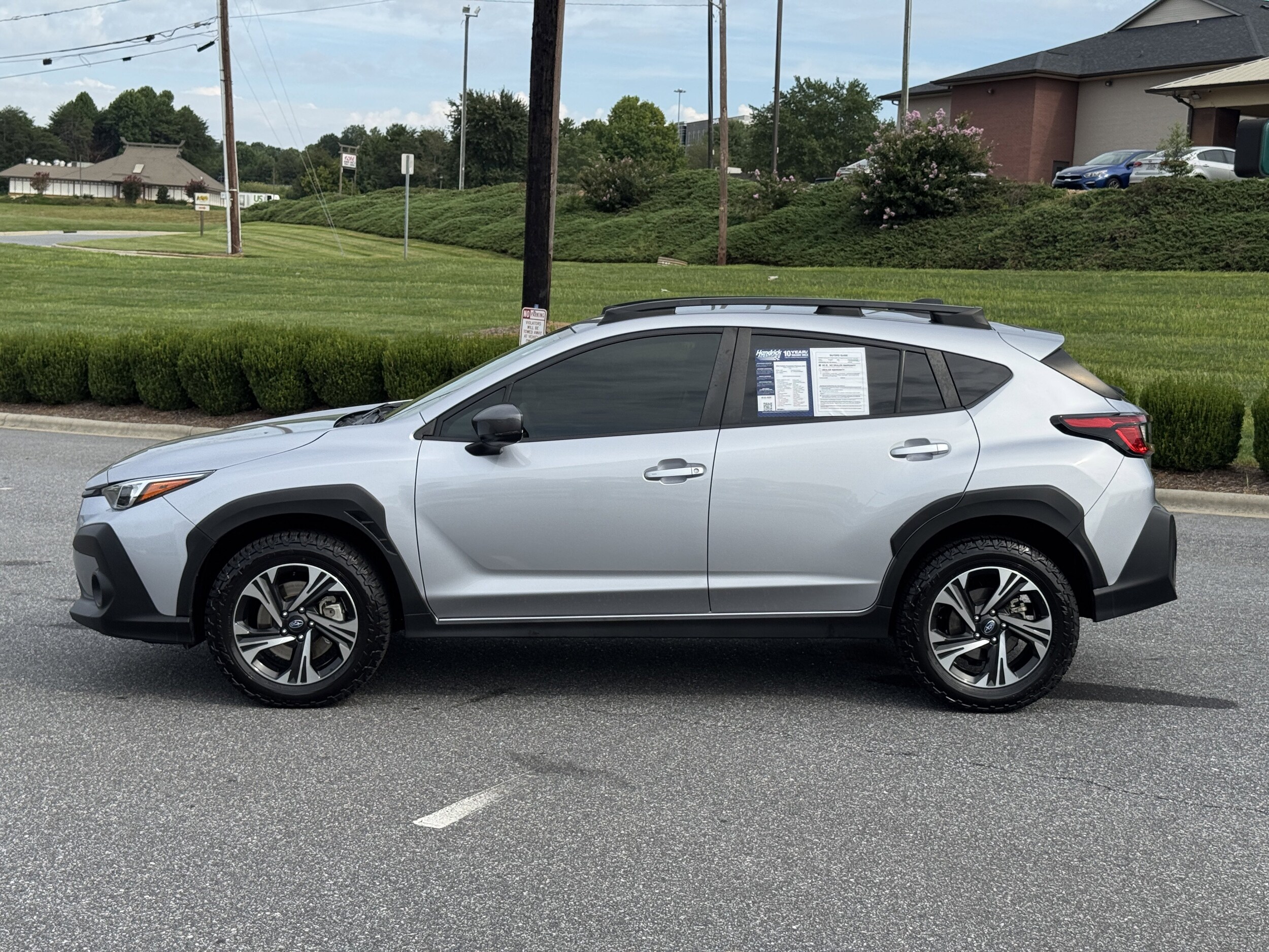 2024 Subaru Crosstrek Premium photo 3