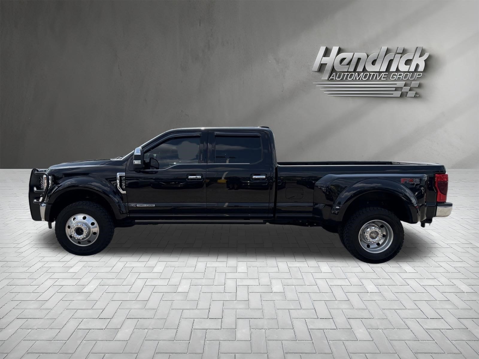 Ford Super Duty F-450 DRW King Ranch