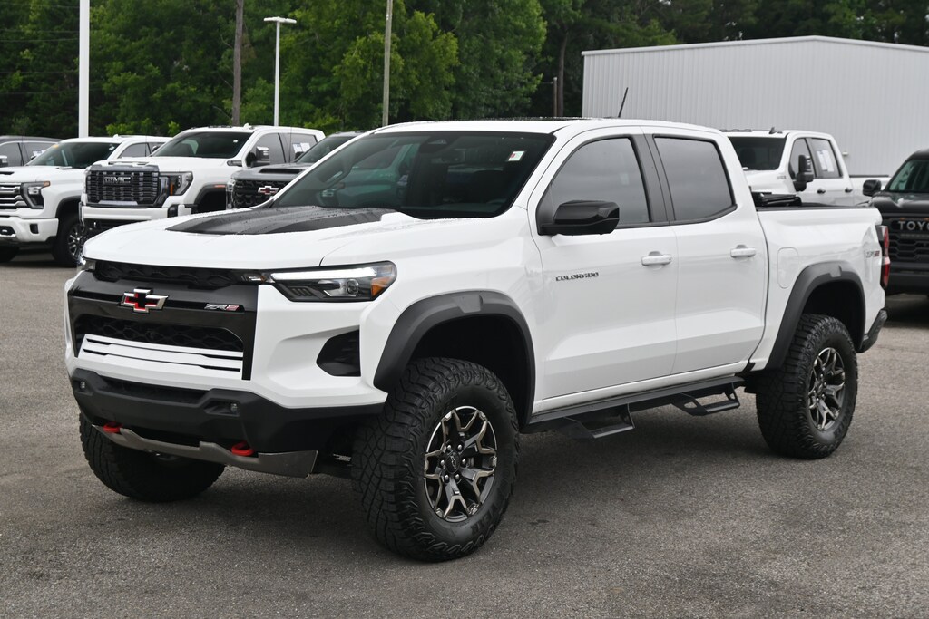 Used 2024 Chevrolet Colorado 4WD ZR2 Pickup