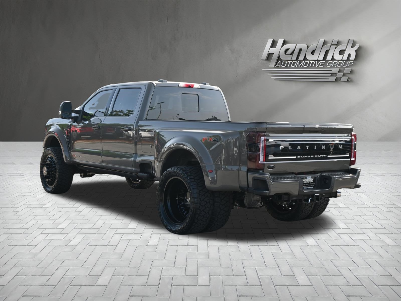 2026 Ford Super Duty F-450 DRW Platinum photo 6