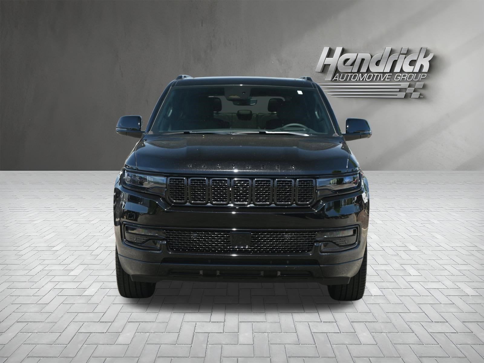 2025 Jeep Wagoneer Series II Carbide photo 4