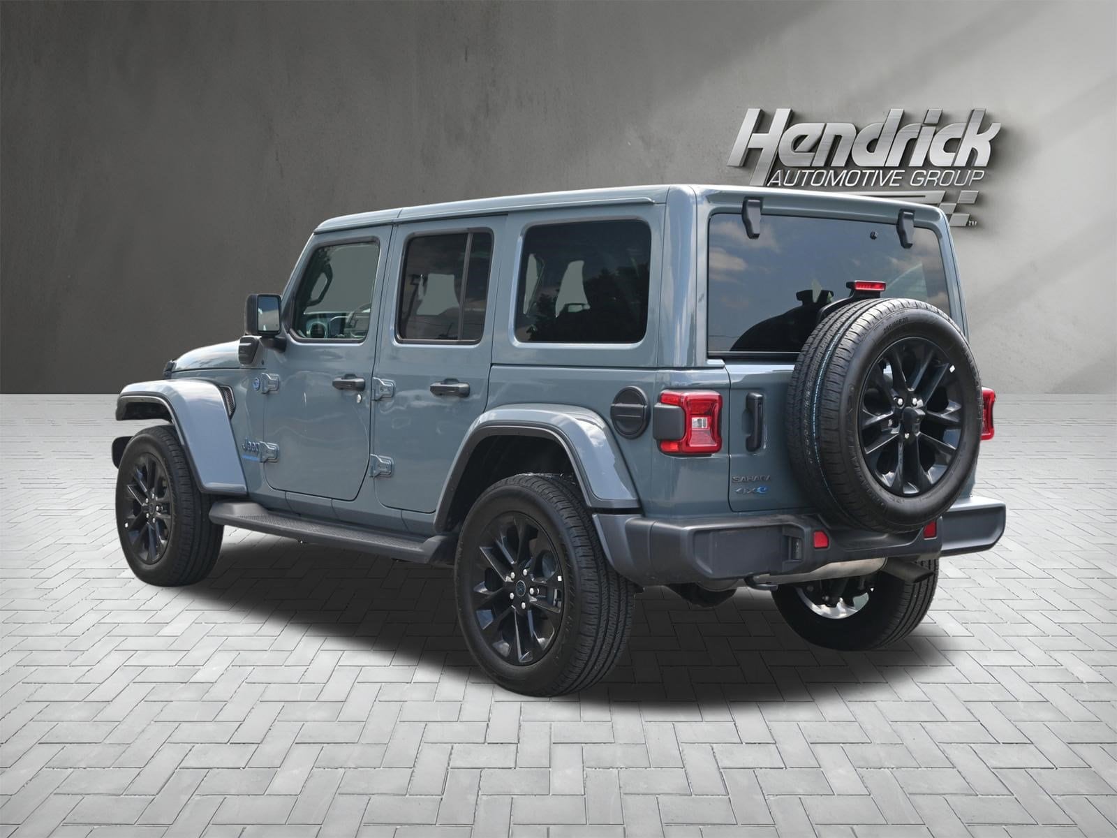 2025 Jeep Wrangler 4xe Sahara photo 6