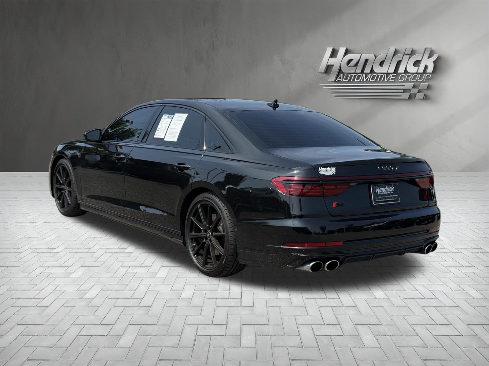 Audi S8