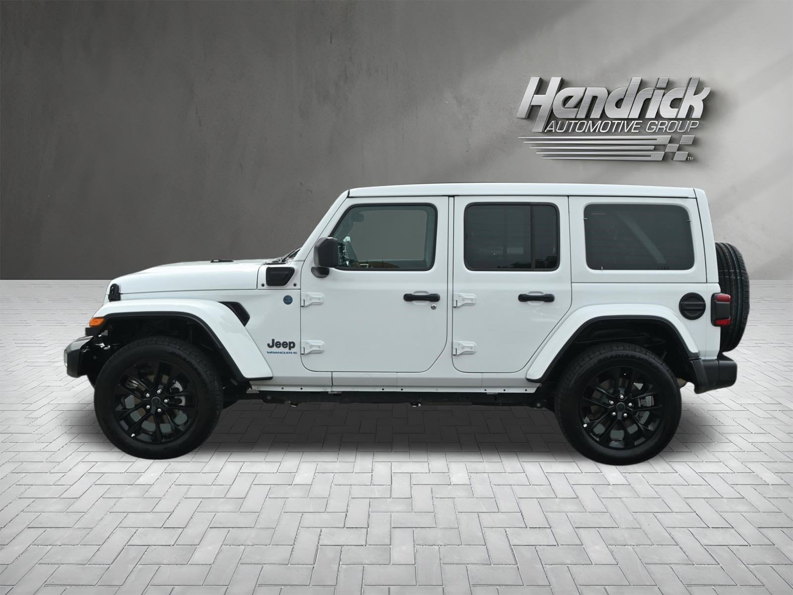 2025 Jeep Wrangler 4xe Sahara photo 6