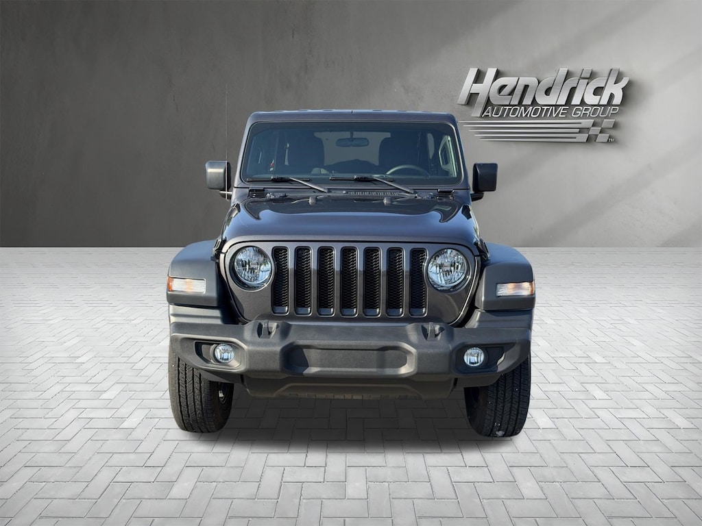 Used 2022 Jeep Wrangler Unlimited Sport Convertible