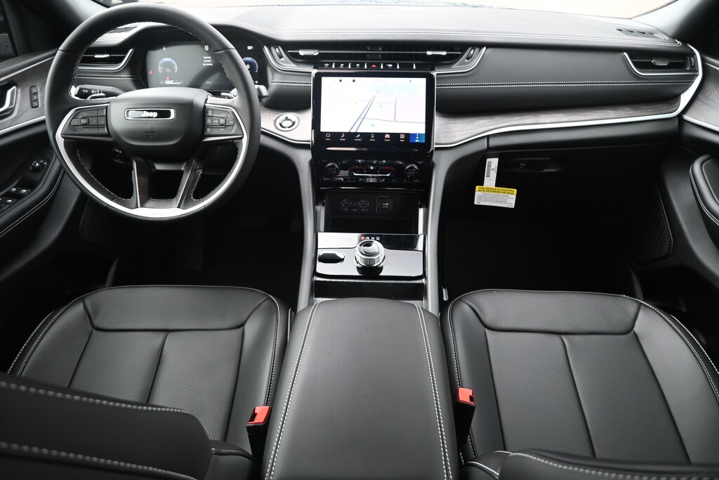 New 2025 Jeep Grand Cherokee Limited SUV