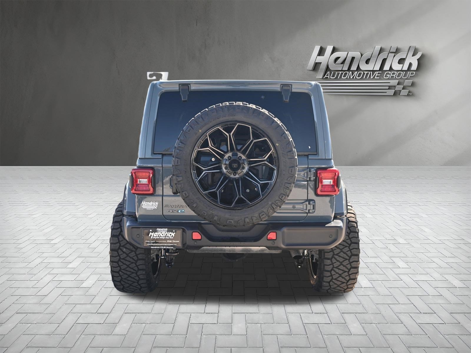 2025 Jeep Wrangler 4xe Sahara photo 3