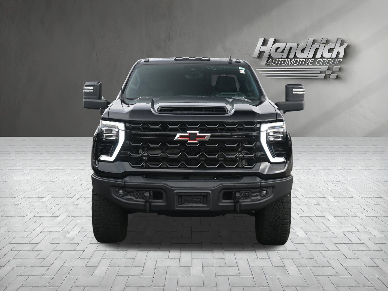 2024 Chevrolet Silverado 2500HD ZR2 photo 4