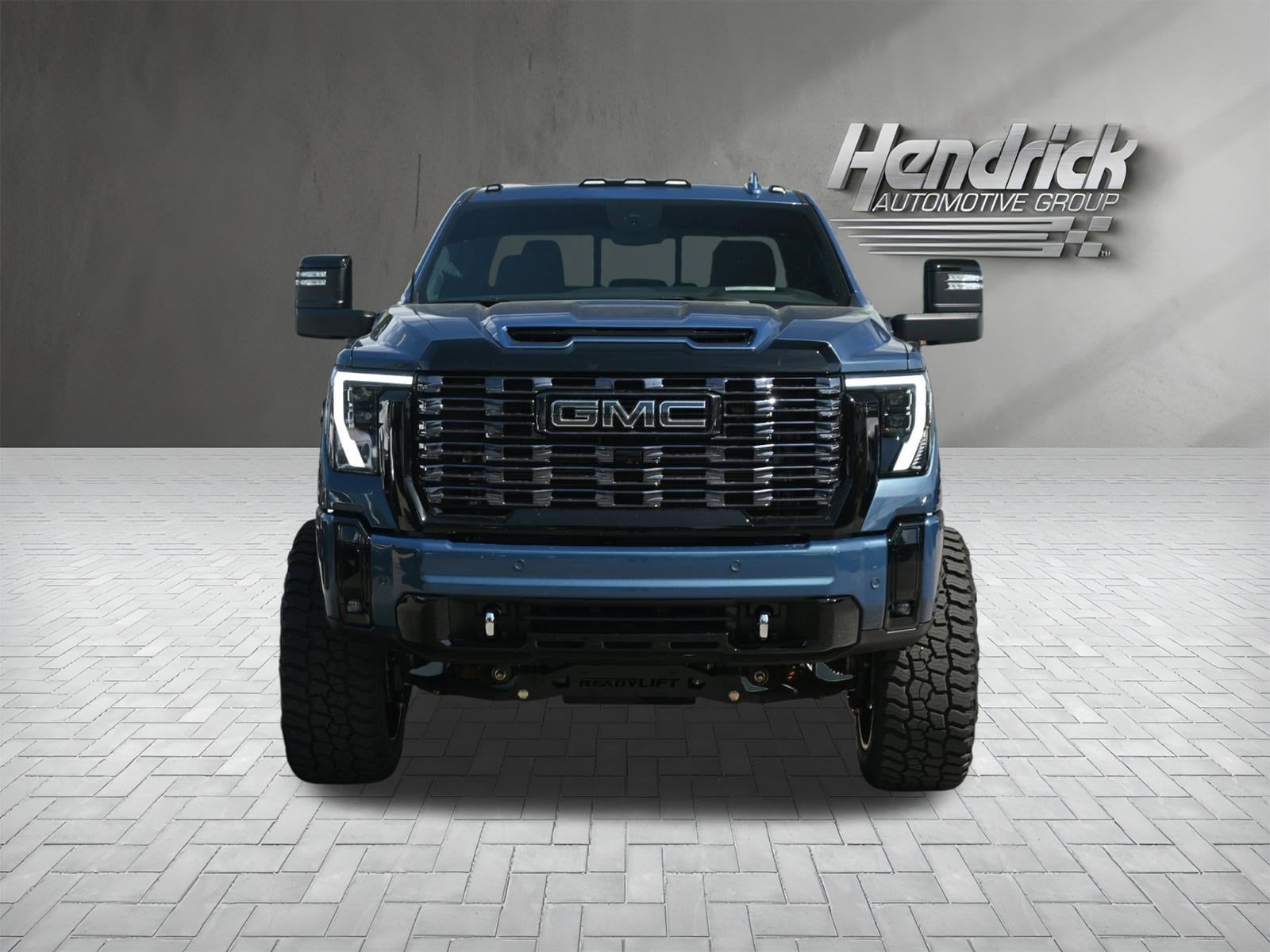 2025 GMC Sierra 2500HD Denali Ultimate photo 4