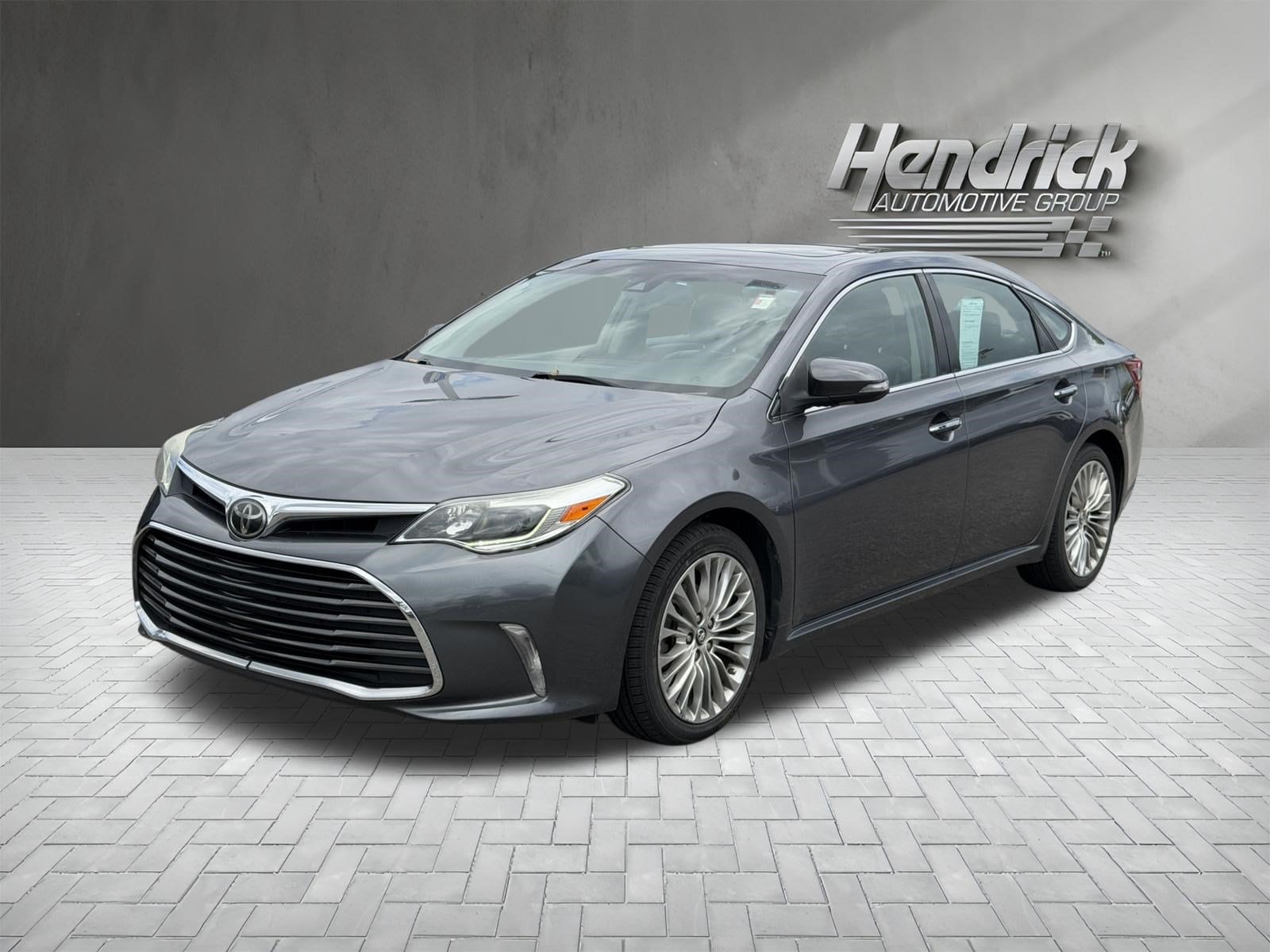 Toyota Avalon XLE