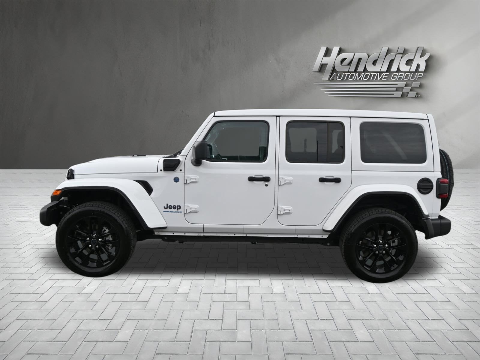 2025 Jeep Wrangler 4xe Sahara photo 6