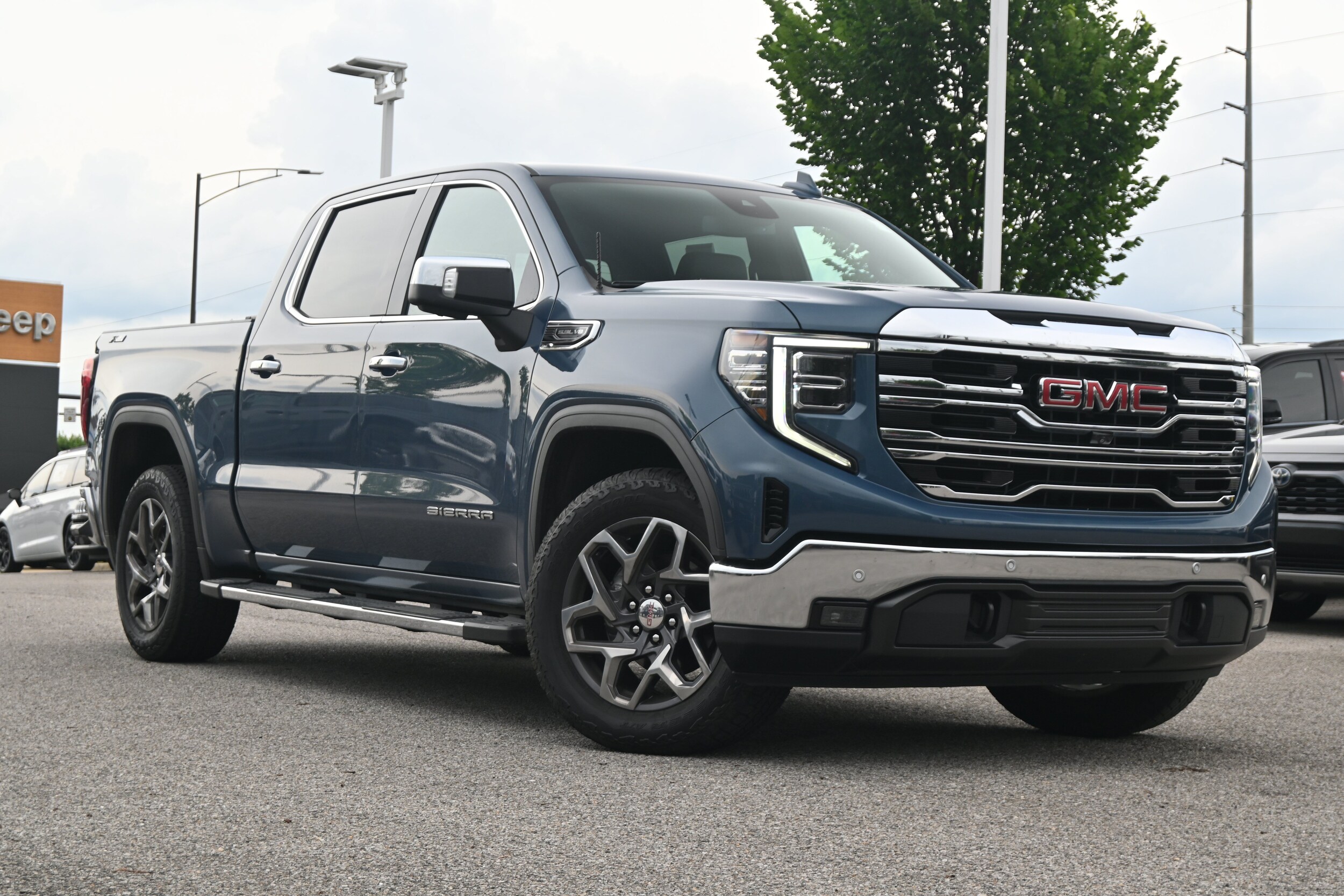 GMC Sierra 1500 SLT
