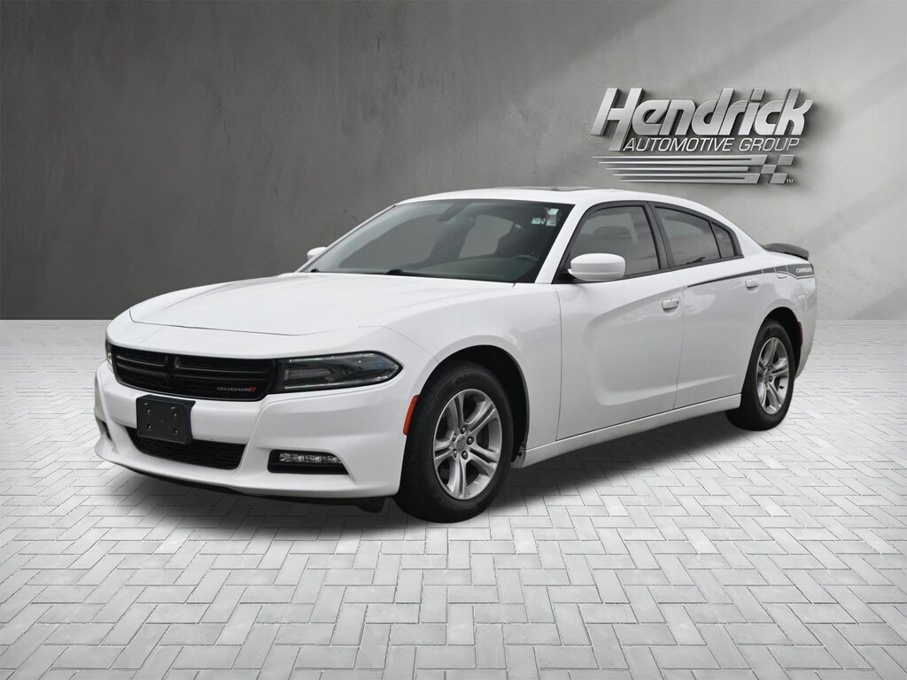 Used 2019 Dodge Charger SXT Sedan