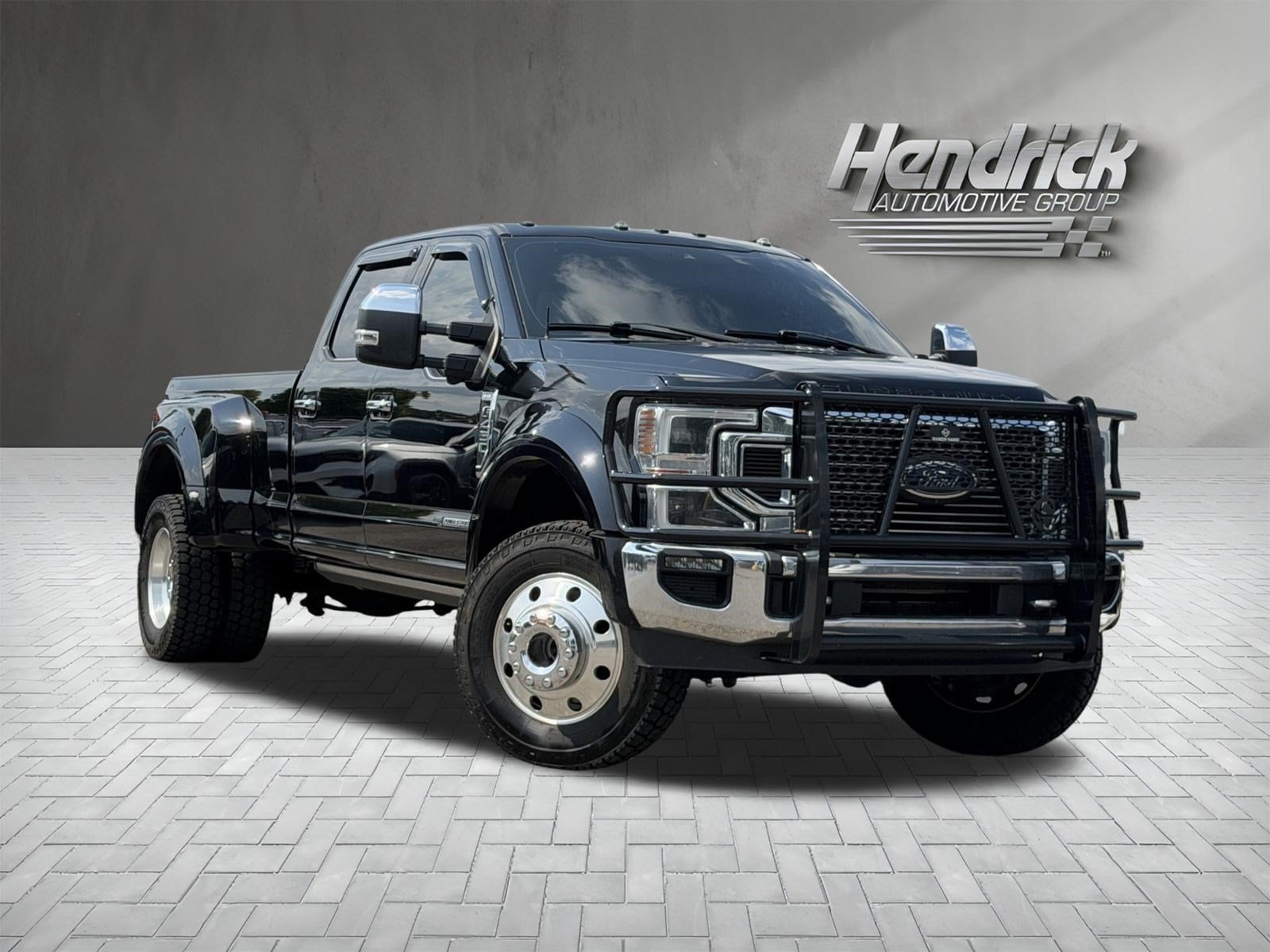 Ford Super Duty F-450 DRW King Ranch